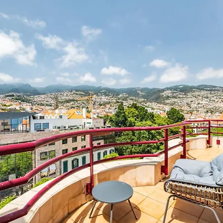 Arriaga Avenue 02 . Long Stays, By Pausa Apartment